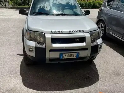 Usata Land Rover Freelander 109 CV (80 kW) 2005 Grigio SUV