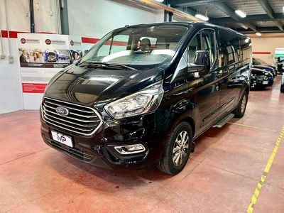 Usata Ford Tourneo Custom Titanium 170 CV (125 kW) 2019 Nero Furgone