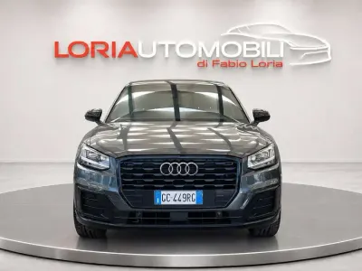 Usata Audi Q2 Business 116 CV (85 kW) 2020 Grigio SUV