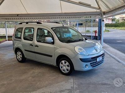 Usata Renault Kangoo 90 CV (66 kW) 2011 Blu Monovolume