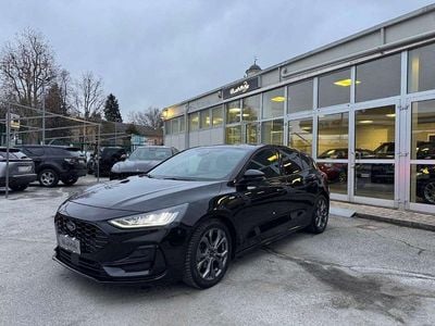 Usata Ford Focus ST-Line 116 CV (85 kW) 2022 Nero Berlina