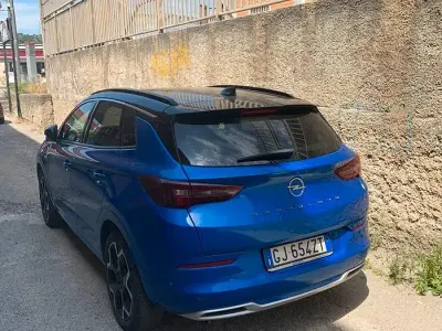 Usata Opel Grandland X 131 CV (96 kW) 2022 Bluazzurro SUV