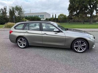 Usata BMW 318 Luxury Line 150 CV (110 kW) 2018 Station wagon
