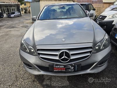 Mercedes E220