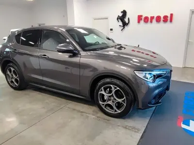 Usata Alfa Romeo Stelvio Sprint 190 CV (139 kW) 2022 Grigio SUV