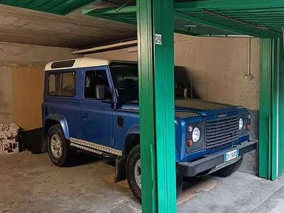 Usata Land Rover Defender 122 CV (89 kW) 2003 Blu Station wagon