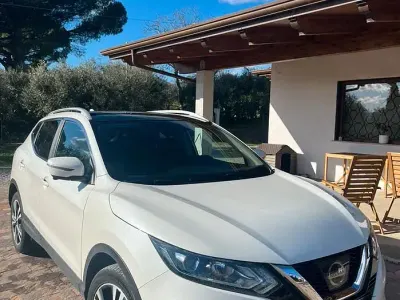 Usata Nissan Qashqai 116 CV (85 kW) 2017 Bianco SUV