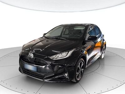 Usata Toyota Yaris Hybrid Trend 92 CV (67 kW) 2025 Nero