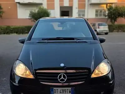 Occasion Mercedes A180 109 ch (80 kW) 2008 Noir Berline
