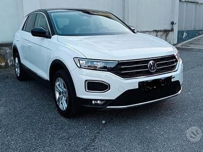 Usata VW T-Roc 115 CV (84 kW) 2019 Bianco SUV