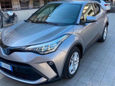 usata Toyota C-HR C-HR 1.8 Hybrid E-CVT Active