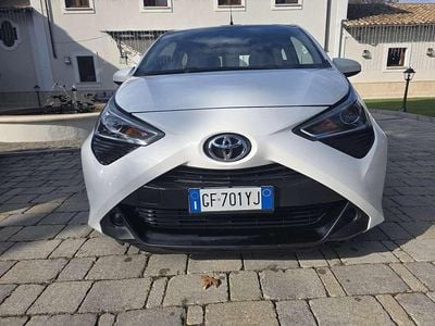 Usata 2021 Toyota Aygo X-wave Utilitaria | 12.200 € (Buon prezzo)