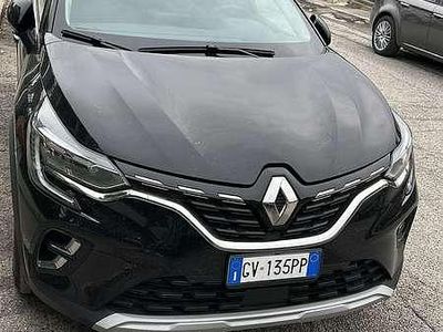 Usata 2024 Renault Captur Techno SUV | 25.000 € (Molto cara)