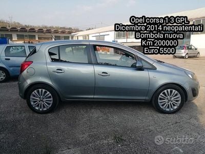 Usata Opel Corsa 85 CV (62 kW) 2014 Marrone Utilitaria