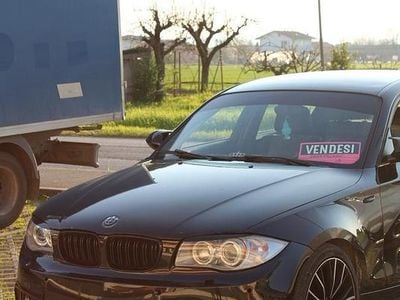 Usata BMW 120 163 CV (119 kW) 2006 Nero Utilitaria