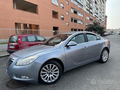 usata Opel Insignia 2.0 CDTI berlina 4 porte pochi km