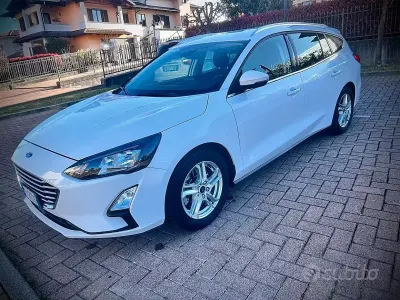 Usata Ford Focus 120 CV (88 kW) 2020 Bianco Station wagon