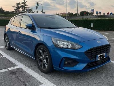 Blu/azzurro Usata 2020 Ford Focus ST-Line Berlina | 15.800 € (Cara)