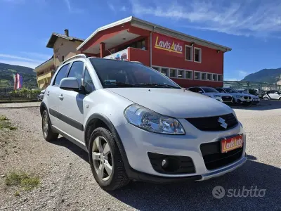 Usata Suzuki SX4 120 CV (88 kW) 2010 Bianco SUV