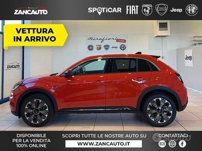 Usata Fiat 600E La Prima 114 kW (156 CV) 2025 Arancione SUV