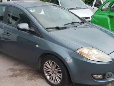 Usata Fiat Bravo Dynamic 120 CV (88 kW) 2008 Bluazzurro Utilitaria