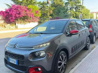 Usata Citroën C3 Shine 75 CV (55 kW) 2018 Grigio Utilitaria