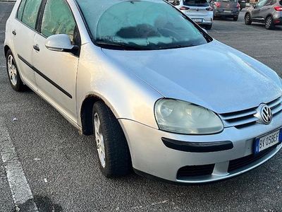 Usata VW Golf IV 2005 Grigio Berlina