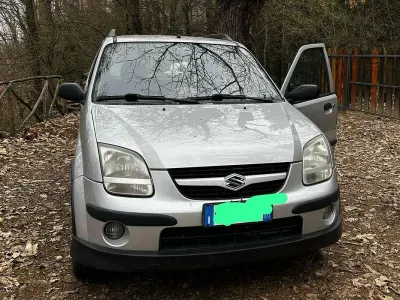 Second-hand Suzuki Ignis 99 CP (72 kW) 2005 Argintiu Hatchback