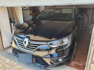 Usata Renault Mégane IV 116 CV (85 kW) 2019 Nero Station wagon