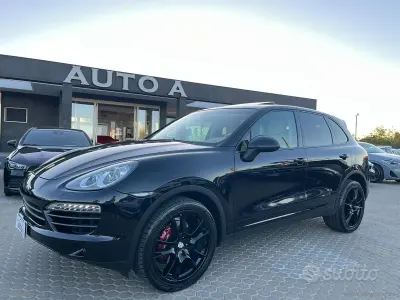 Usata Porsche Cayenne 240 CV (176 kW) 2010 Nero SUV