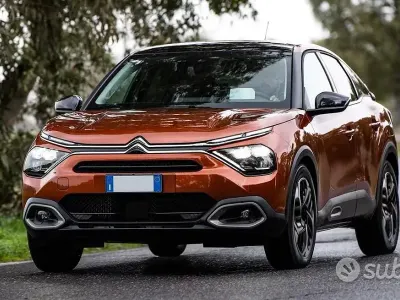 Usata Citroën C4 131 CV (96 kW) 2020 Marrone Berlina