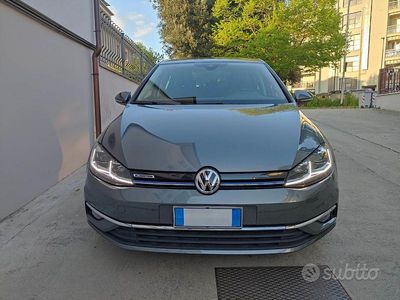 Usata VW Golf VII Highline 130 CV (95 kW) 2019 Berlina