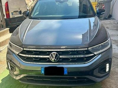 Używany VW T-Roc R-line 150 KM (110 kW) 2022 Szary SUV