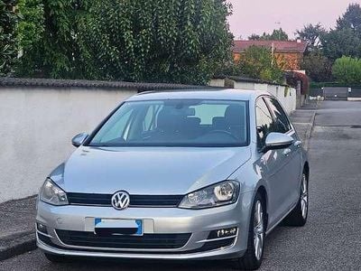 Usata VW Golf VII Highline 105 CV (77 kW) 2014 Berlina