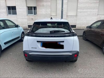 Usata Peugeot 2008 102 CV (75 kW) 2023 Bianco SUV