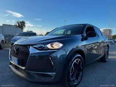 Usado DS Automobiles DS3 Crossback 131 CV (96 kW) 2021 Gris SUV