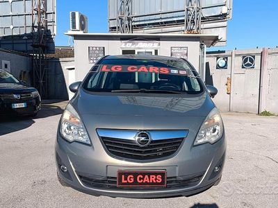 Usata Opel Meriva Cosmo 95 CV (69 kW) 2013 Marrone Monovolume
