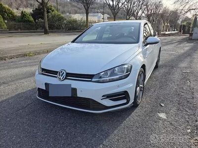 Usata VW Golf VII R-line 125 CV (91 kW) 2017 Bianco Berlina
