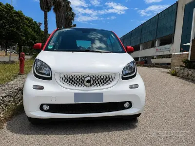 Usata Smart ForTwo Coupé Passion 71 CV (52 kW) 2018 Bianco Coupé
