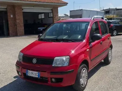 Usata Fiat Panda Dynamic 77 CV (56 kW) 2012 Other Utilitaria