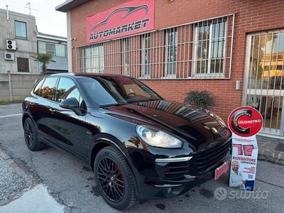 Usata Porsche Cayenne 250 CV (183 kW) 2017 Nero SUV