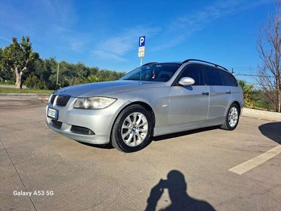 usata BMW 318 318 d Touring Attiva