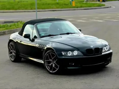 Begagnad BMW Z3 115 HK (84 kW) 1996 Svart Cab