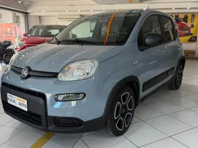 Usata Fiat Panda Cross Cross 70 CV (51 kW) 2022 Grigio Utilitaria