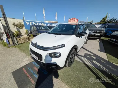 Usata Citroën C3 Shine 102 CV (75 kW) 2019 Bianco Utilitaria
