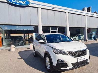 Usata Peugeot 3008 Active 2018 Bianco SUV