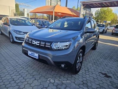 Usata Dacia Duster Prestige 101 CV (74 kW) 2023 Grigio SUV