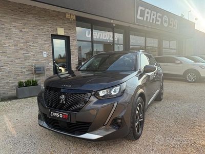 Usata Peugeot 2008 Allure 131 CV (96 kW) 2021 Grigio SUV