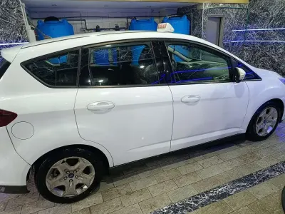Usata Ford C-MAX Business Edition 120 CV (88 kW) 2019 Monovolume