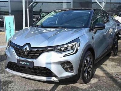 Usata Renault Captur Techno 91 CV (66 kW) 2024 Grigio SUV